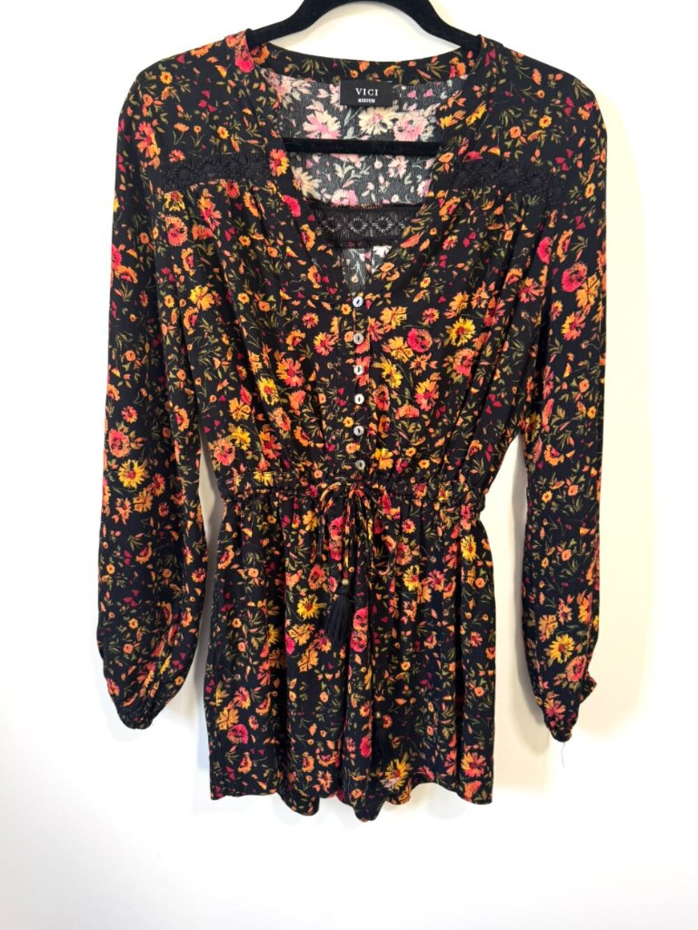 VICI Black Floral Lace Detail Long-Sleeve Romper Size Medium